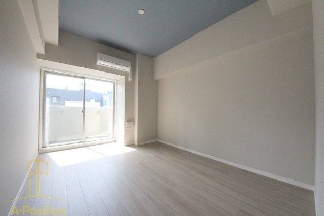 居室・リビング　ファーストフィオーレ東梅田