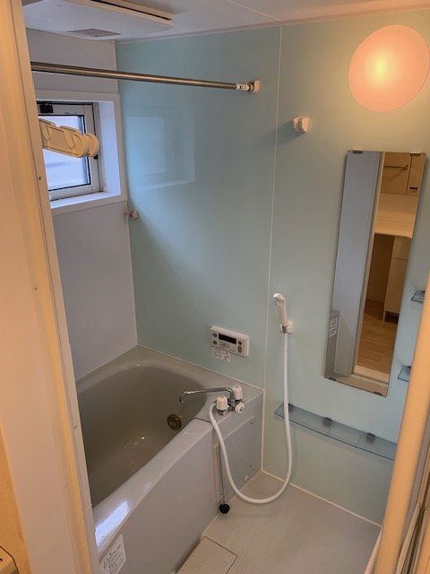 バス・シャワールーム　追焚き付お風呂　シャワー・浴室換気乾燥機付