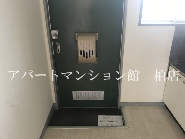 【二和コーポの玄関】