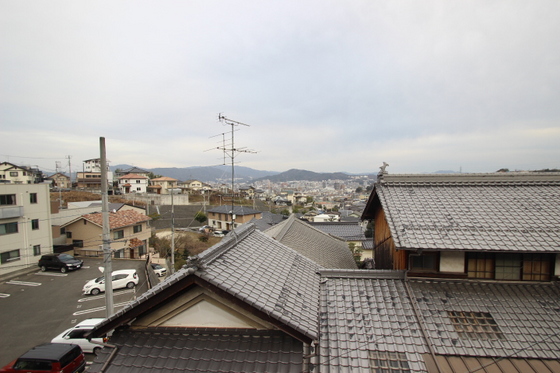 【広島市安佐南区山本のアパートの眺望】