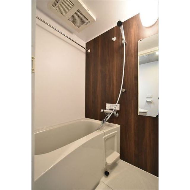 バス・シャワールーム　当社提携の為、どこよりも安く早く安心してご契約できます。