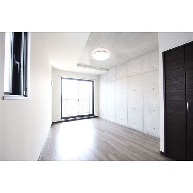 居室・リビング　当社提携の為、どこよりも安く早く安心してご契約できます。