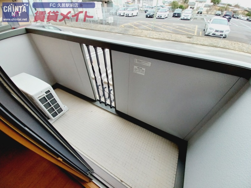 バルコニー　同物件別部屋参考写真です。