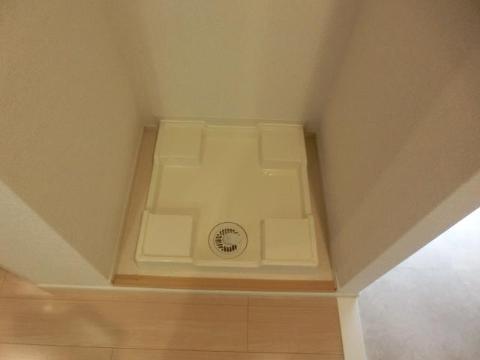 グレンツェン茨木　その他設備　洗濯パン（イメージ）