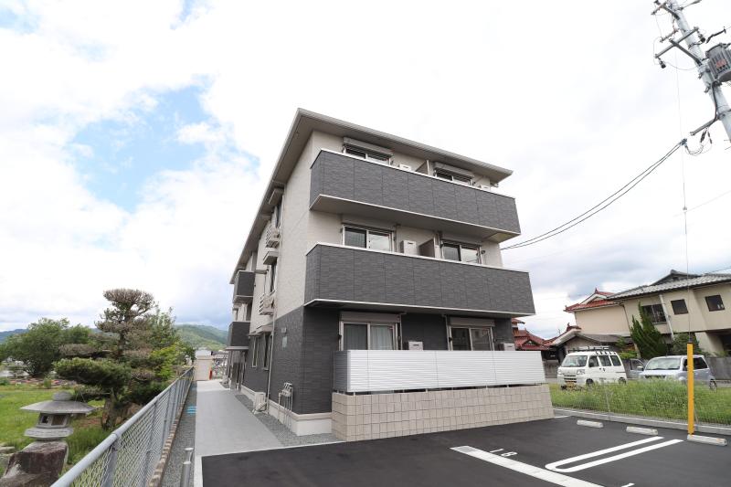 建物外観　アネシス寺家A棟　建物外観