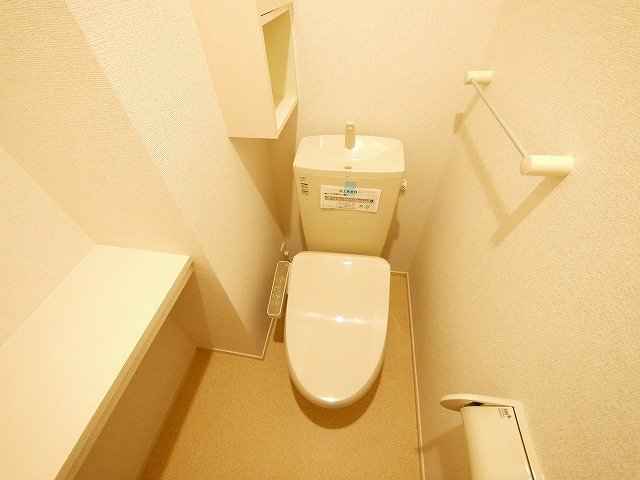 トイレ　トイレもきれいです