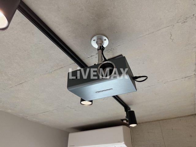 その他設備　プロジェクター