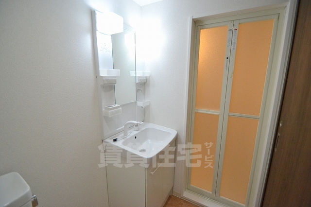 洗面設備　独立洗面台(シャンプードレッサー）