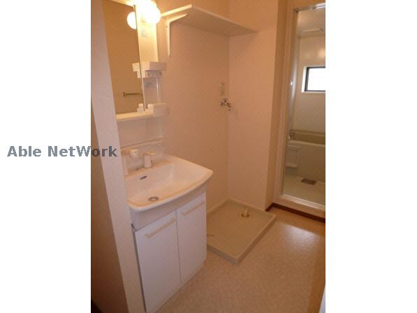 洗面設備　洗面室