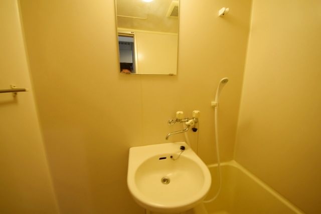 洗面設備　別部屋参考写真