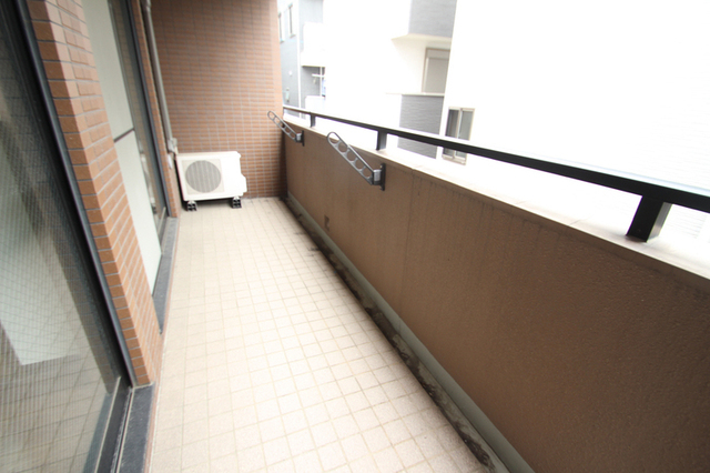 バルコニー　※別部屋のお写真です。