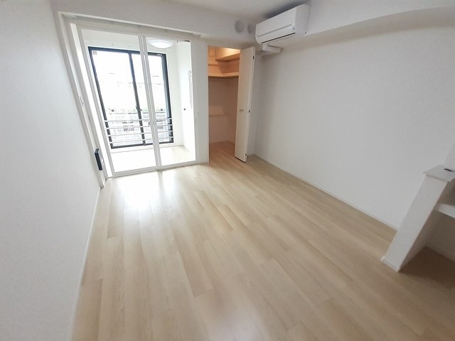 居室・リビング　同型イメージ