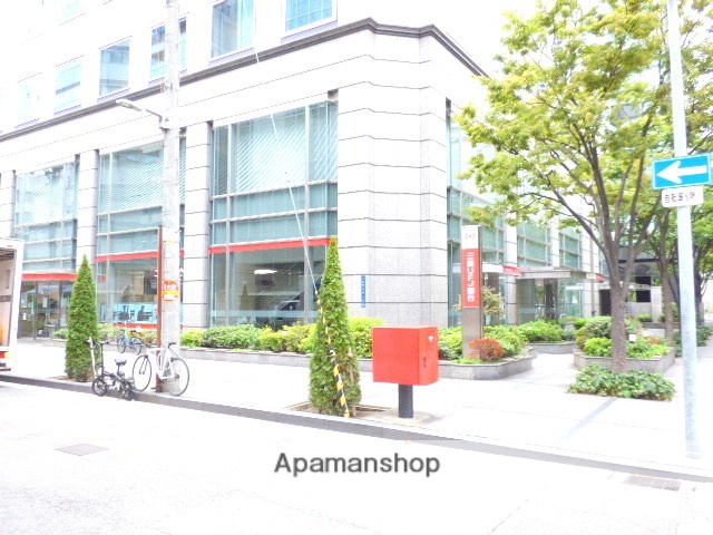 銀行　三菱ＵＦＪ銀行／瓦町支店（銀行）まで282m