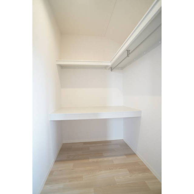 収納　うれしい大きな収納ウォークインクローゼット♪