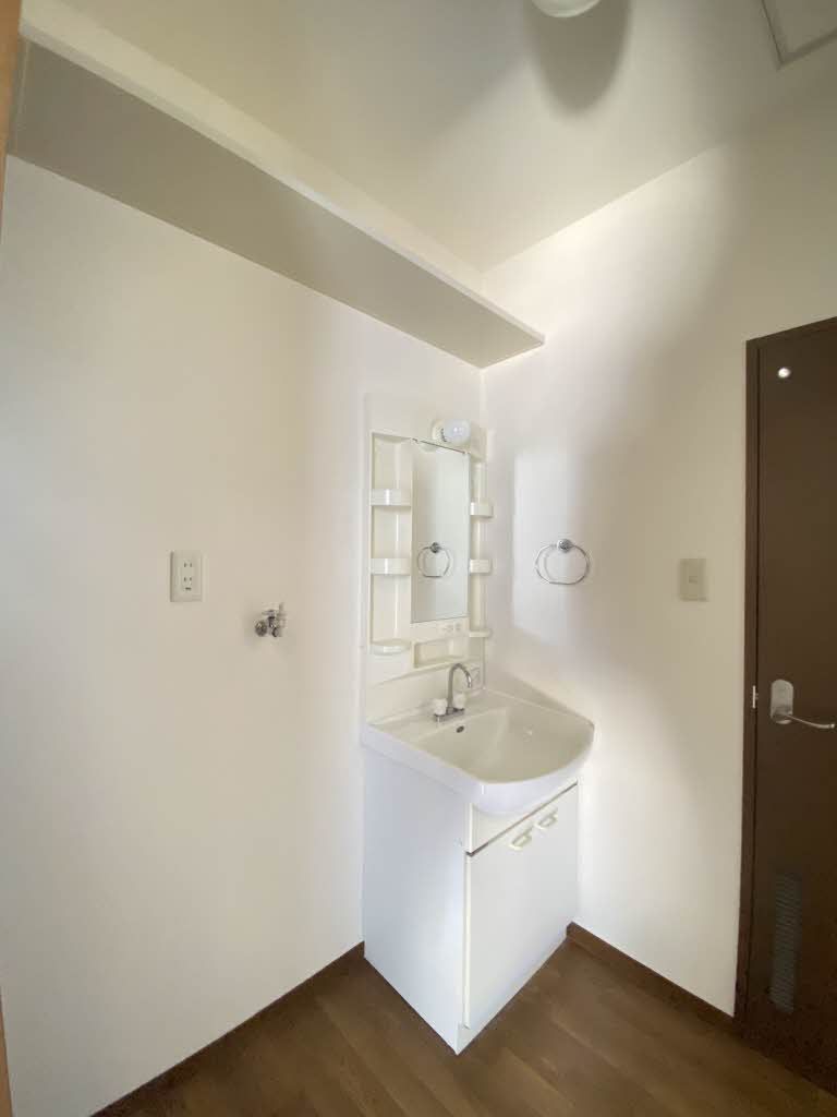 洗面設備　洗面化粧台