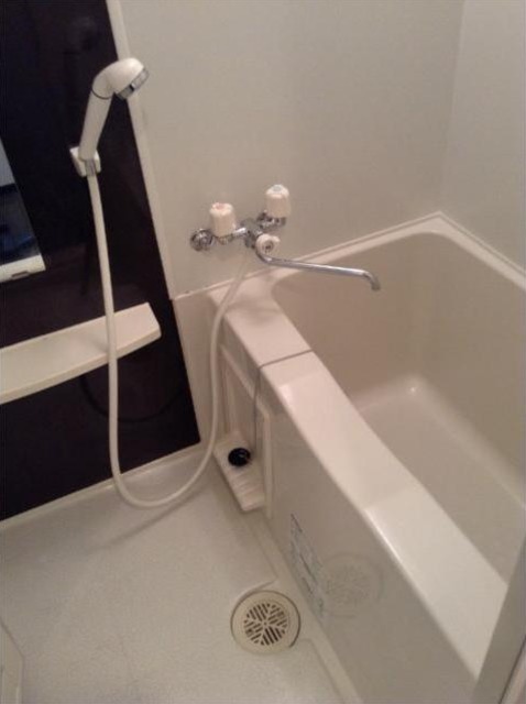 バス・シャワールーム　バスルーム