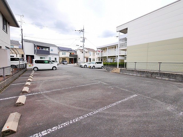 駐車場　駐車場です