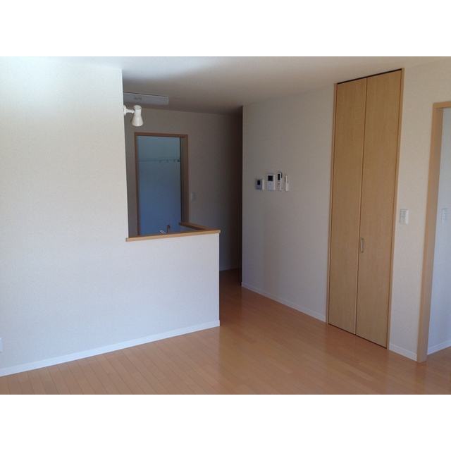 居室・リビング　LDK（13.3帖）の様子