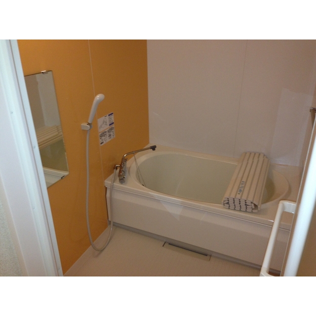 バス・シャワールーム　浴室の様子