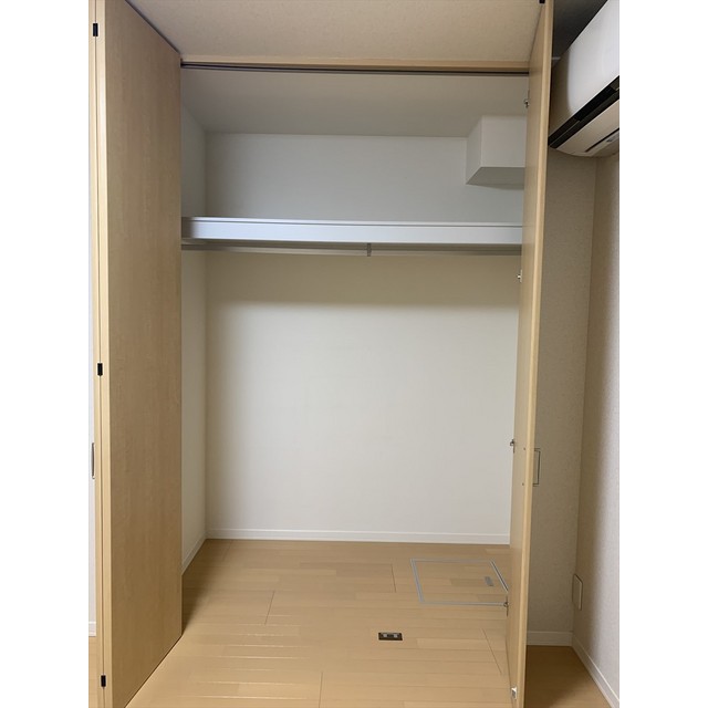 収納　クローゼット＠洋室（6.7帖）