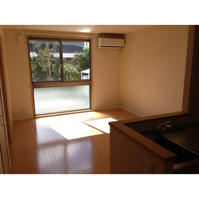 居室・リビング　LDK（13.3帖）の様子