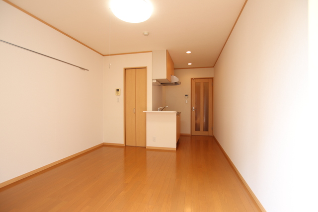 その他部屋・スペース　★別室参考写真です。８．５帖の洋室です♪