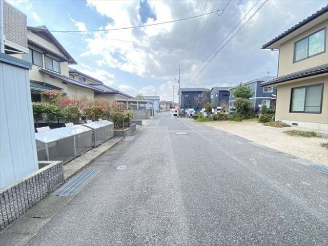 その他　前面道路（その他）まで0m