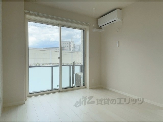 居室・リビング　洋室