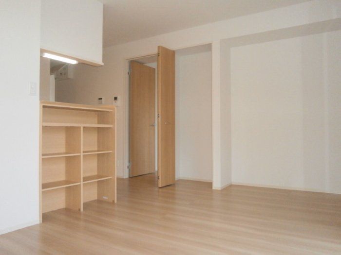 居室・リビング　★収納があるとお部屋をすっきり使えますね★詳細はタウンハウ…