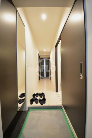 玄関　パラファーレ玉造　玄関