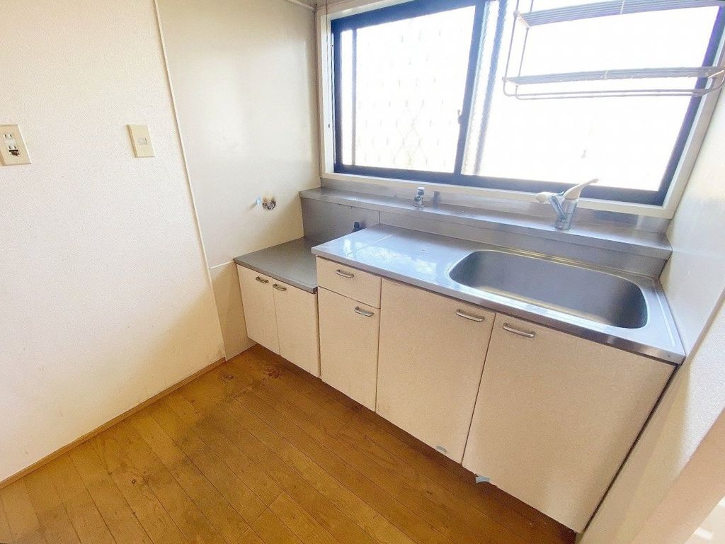 バス・シャワールーム　お問合せはタウンハウジングまで