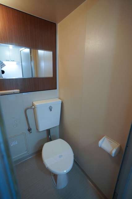 トイレ　同じ建物の別のお部屋