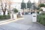 中学校　千葉市立稲毛中学校（中学校）まで985m