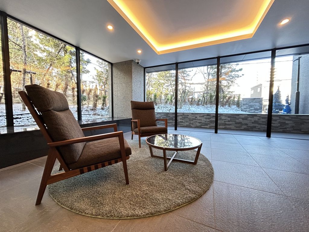 エントランス　エントランスロビー