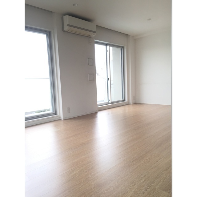 居室・リビング　ＬＤＫ１４帖