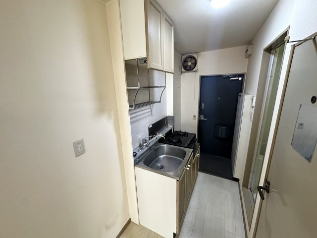 キッチン　収納スペースも使いやすいキッチンです！