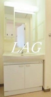 洗面設備　独立洗面台です。