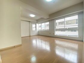 居室・リビング　参考写真です