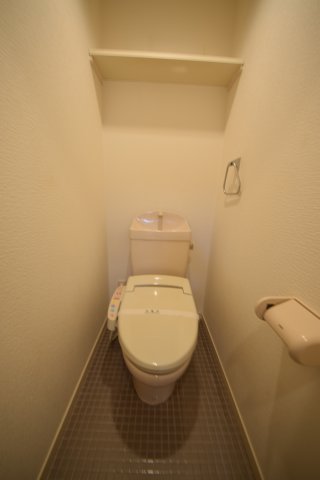 トイレ　CITY SPIRE難波プレミア　トイレ