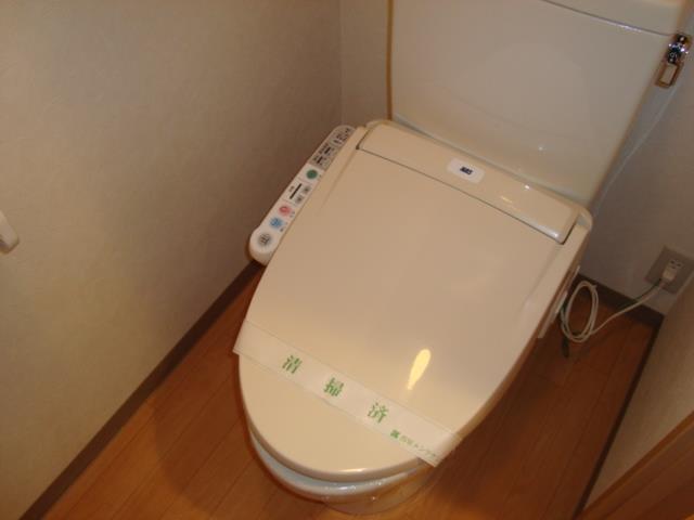 トイレ　シャワー付トイレ