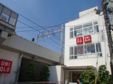 ショッピングセンター　ユニクロ中延駅前店（ショッピングセンター）まで696m