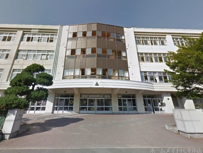 中学校　札幌市立中の島中学校（中学校）まで420m