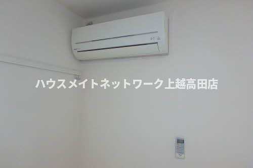 その他設備　エアコン（参考同型101号室室内写真）