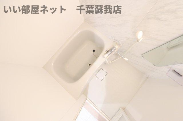 バス・シャワールーム　ゆったり過ごせるお風呂です