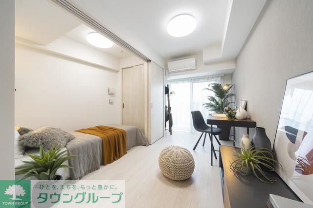 居室・リビング　家具家電はイメージです。