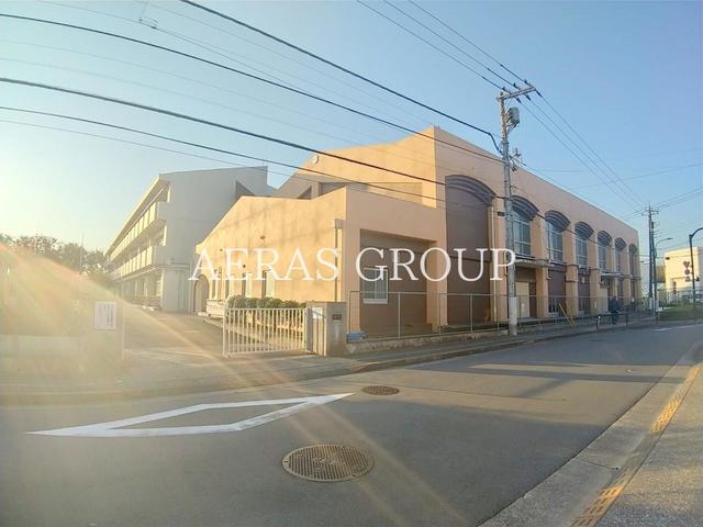 小学校　東村山市立富士見小学校（小学校）まで596m
