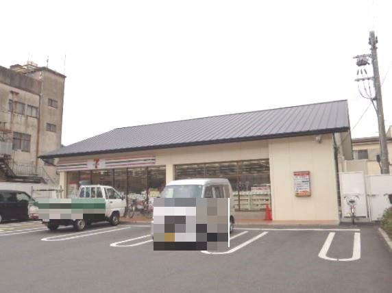 コンビニ　セブン－イレブン西野八幡田町店（コンビニ）まで500m