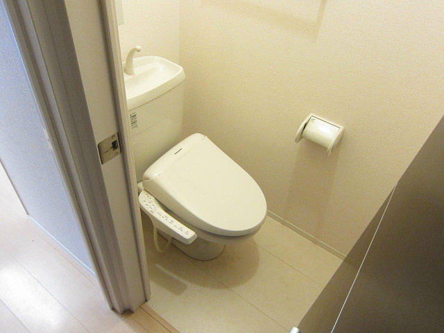 トイレ　参考別部屋写真