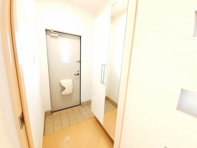 玄関　シンプルで使いやすい玄関です