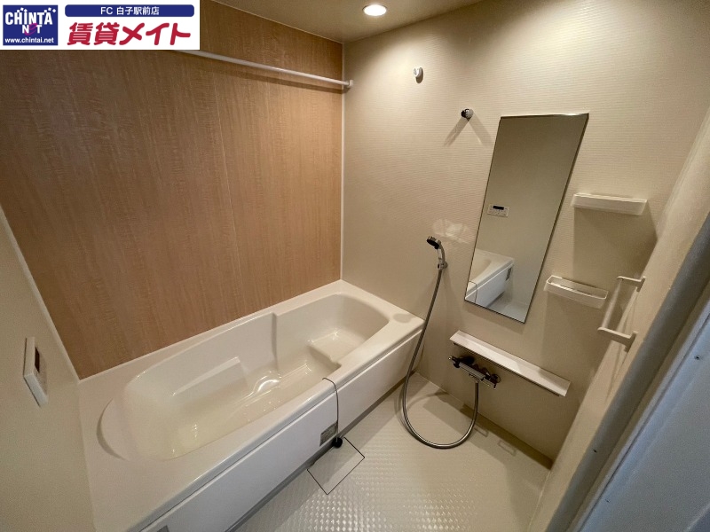 バス・シャワールーム　同型タイプ画像